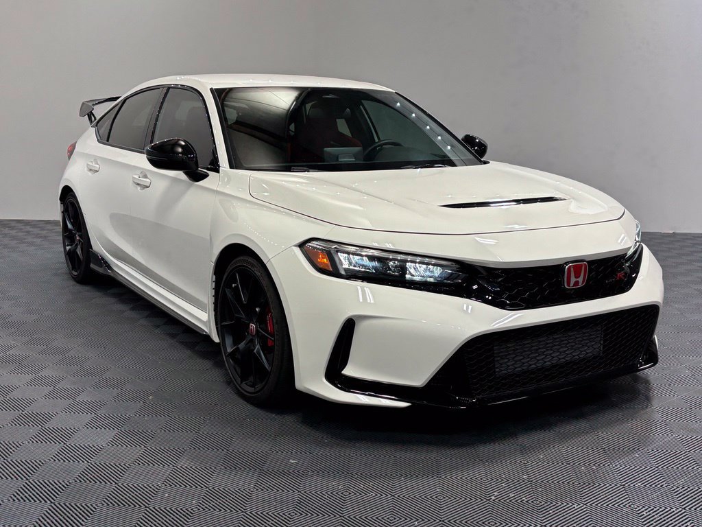 Certified 2025 Honda Civic Type R image 3