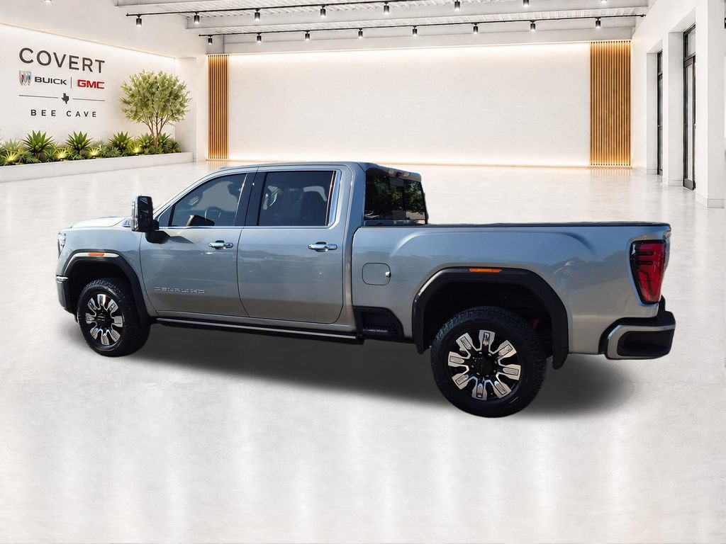 Used 2024 GMC Sierra 2500 Denali w/ Denali Reserve Package AWD/4WD image 8