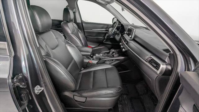 Used 2020 Kia Telluride LX FWD image 26