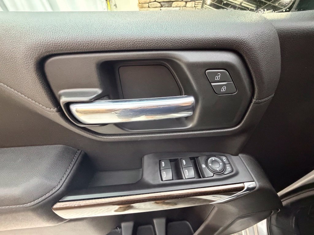Used 2019 Chevrolet Silverado 1500 RST w/ All-Star Edition AWD/4WD image 33