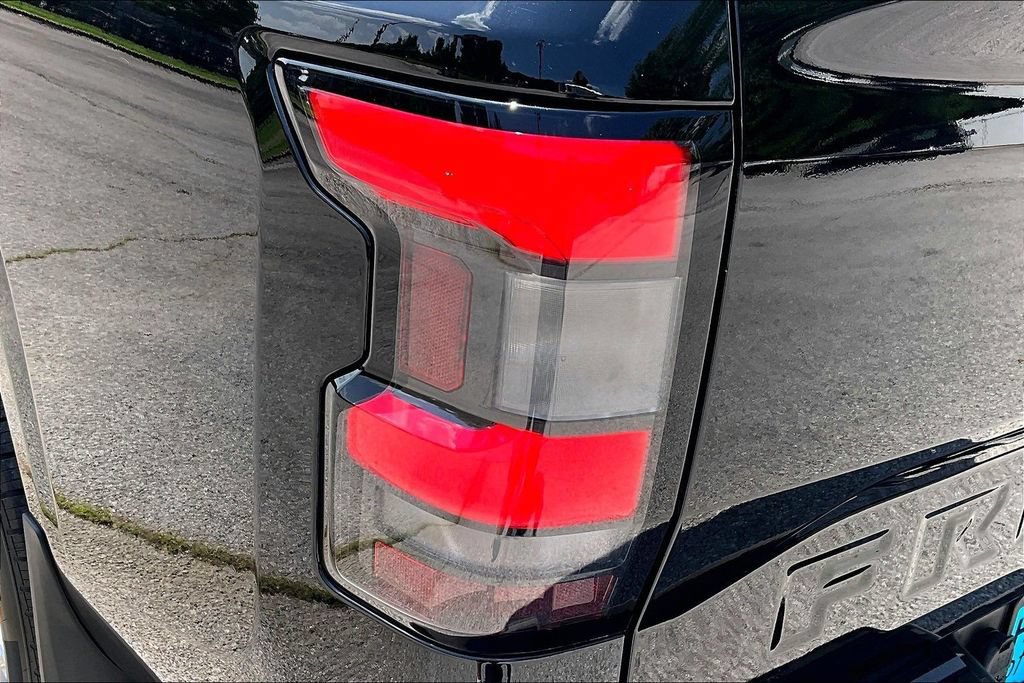 Used 2022 Nissan Frontier SV RWD image 32