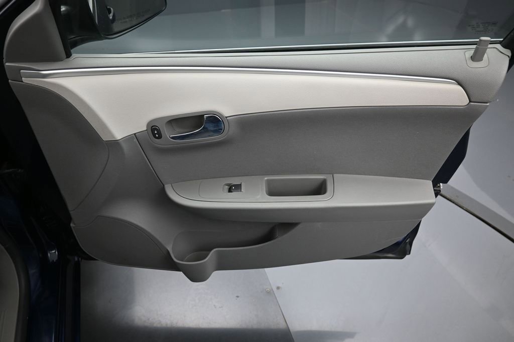Used 2011 Chevrolet Malibu LS w/ LPO, Protection Package FWD image 31