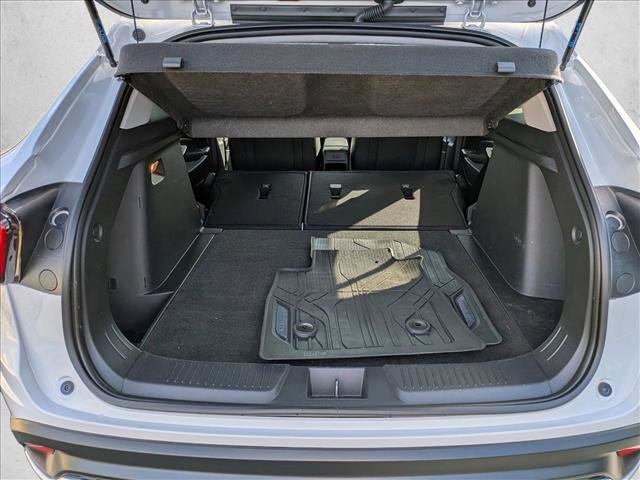 Used 2024 Chevrolet Trax LT w/ Driver Confidence Package image 7