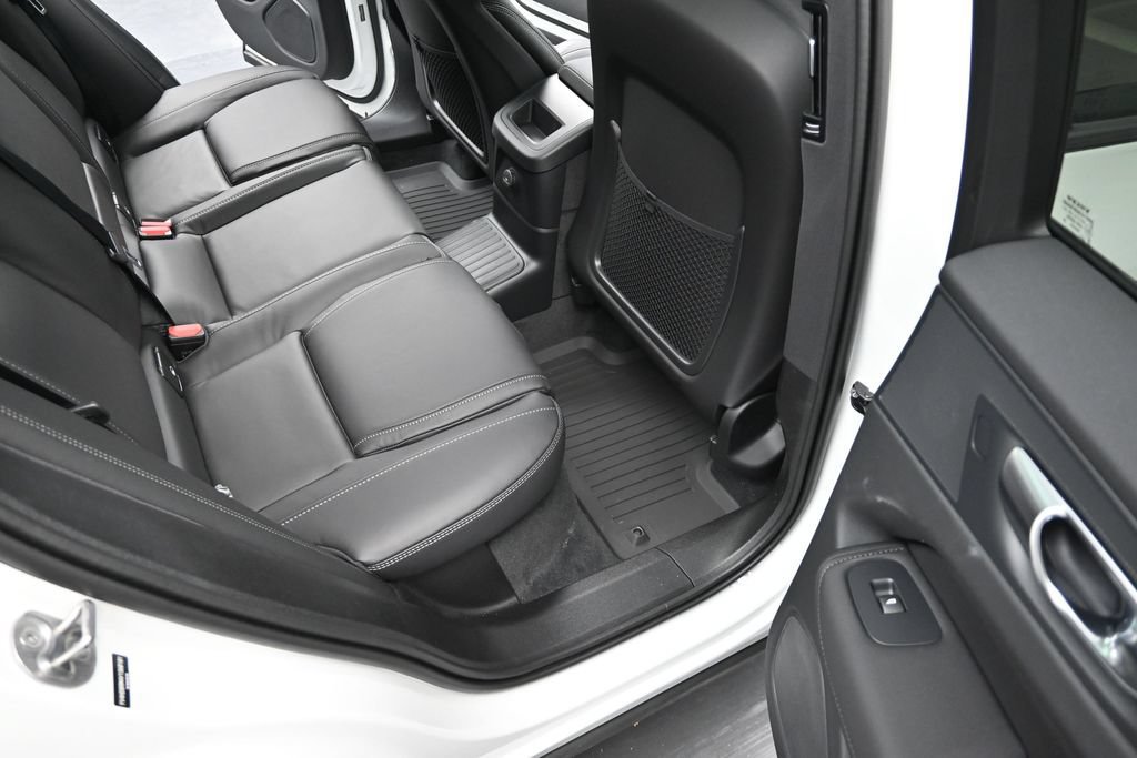 New 2027 Volvo XC60 T8 Ultra AWD/4WD image 15
