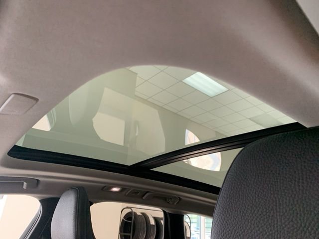 Certified 2024 Volvo XC60 B5 Plus w/ Climate Package image 17