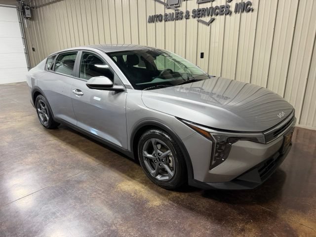 Used 2025 Kia K4 FWD image 6