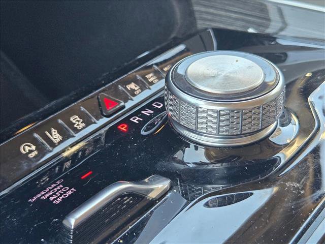 Used 2022 Jeep Wagoneer Series II w/ Premium Group I AWD/4WD image 17