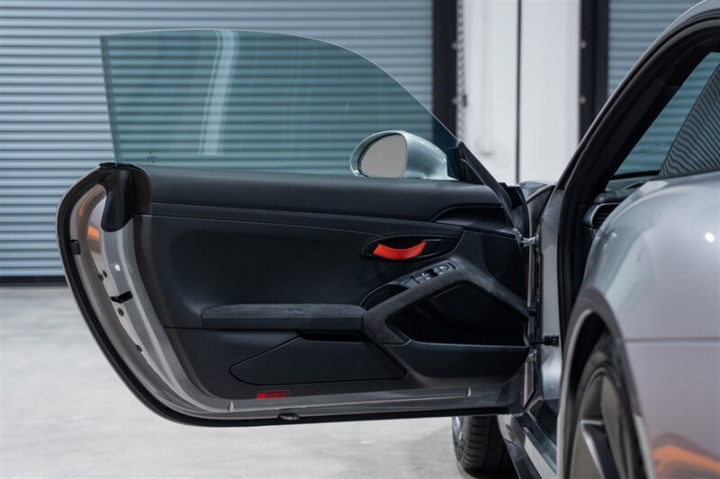 Used 2016 Porsche 911 GT3 RS RWD image 24