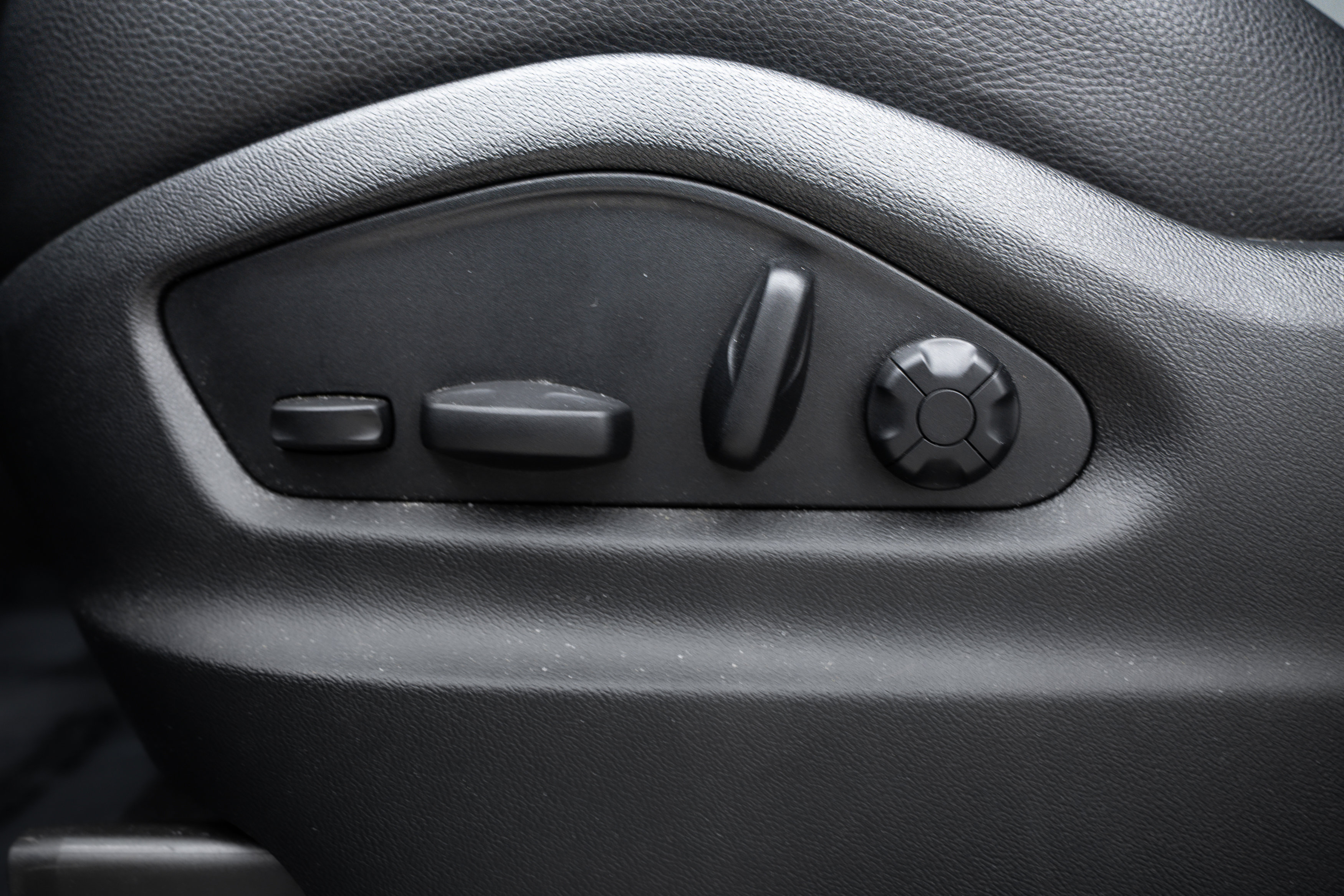 Certified 2024 Porsche Cayenne image 20