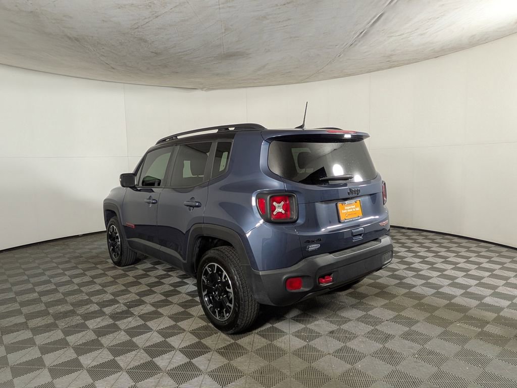 Certified 2023 Jeep Renegade Trailhawk w/ Trailhawk Elite Group image 4