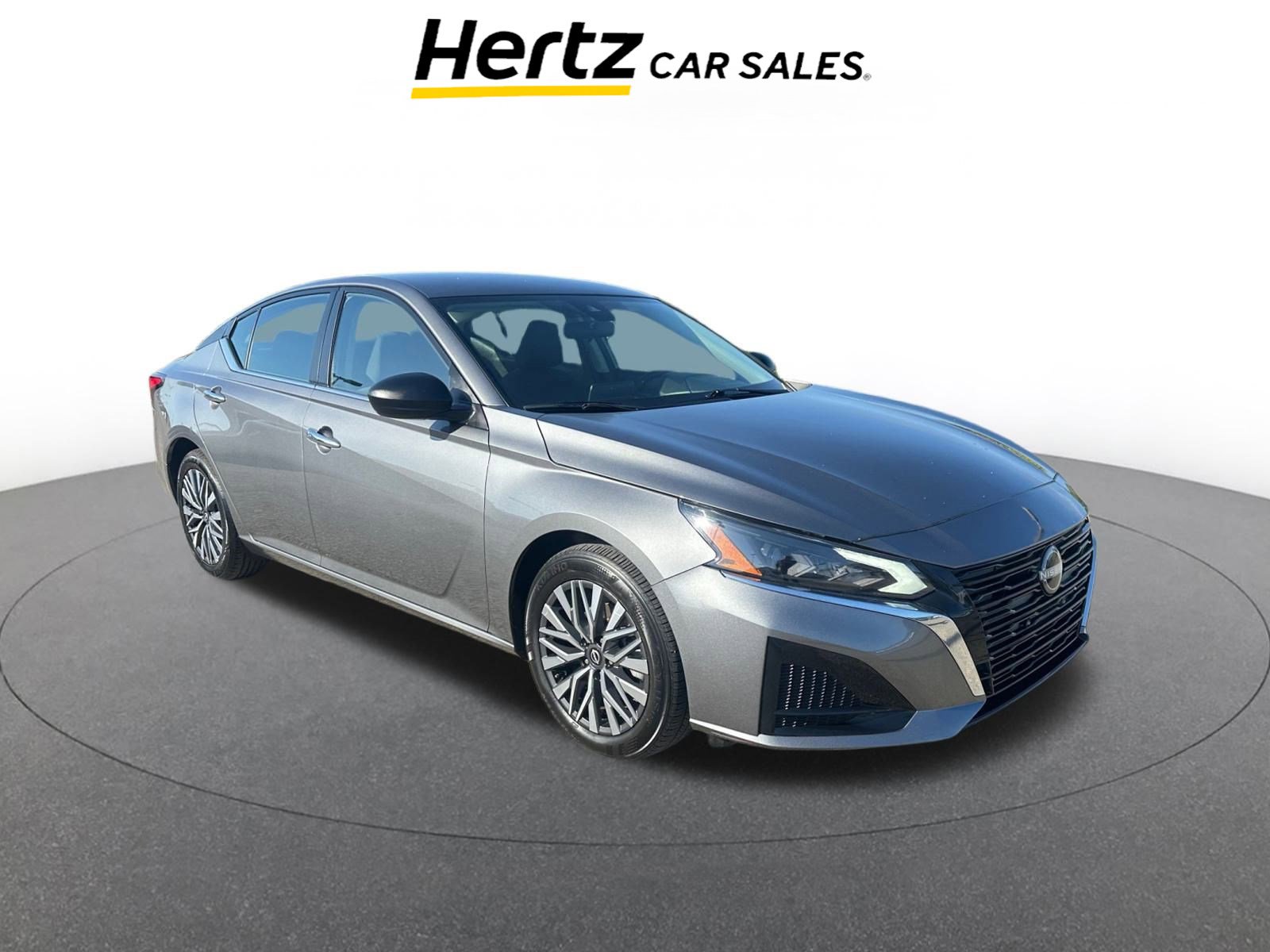 Used 2024 Nissan Altima 2.5 SV