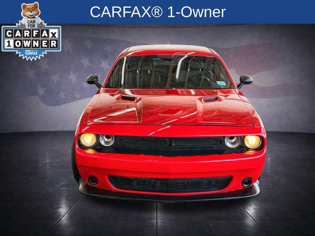 Used 2018 Dodge Challenger T/A image 2