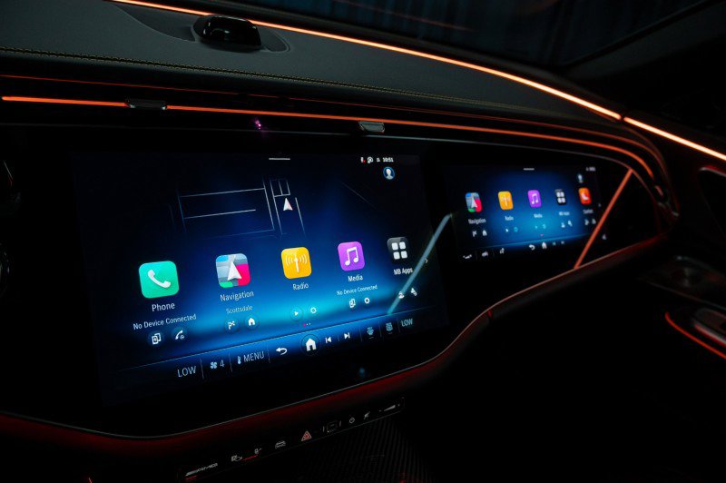 New 2026 Mercedes-Benz E 53 AMG 4MATIC Sedan image 18