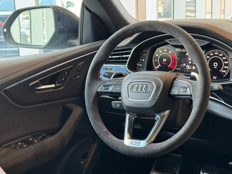 New 2025 Audi RS Q8 performance image 9