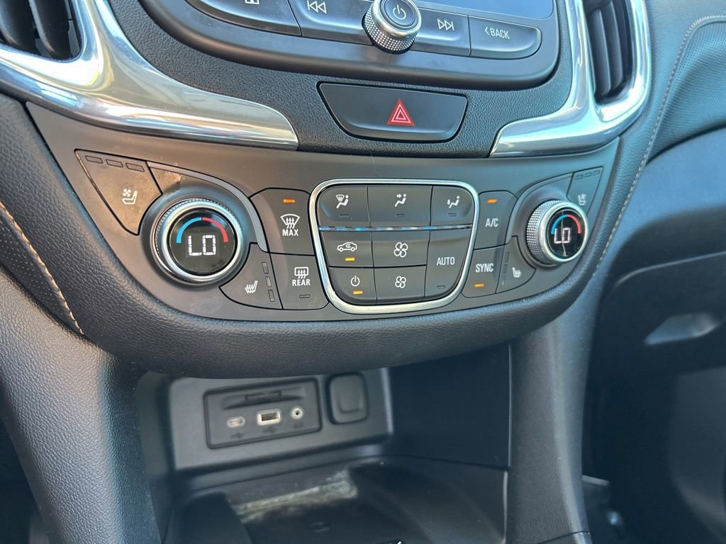 Used 2019 Chevrolet Equinox Premier image 30