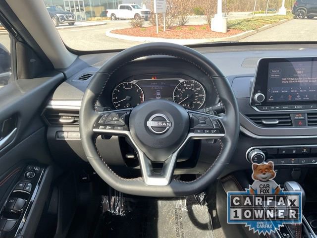 Used 2023 Nissan Altima 2.5 SR image 16