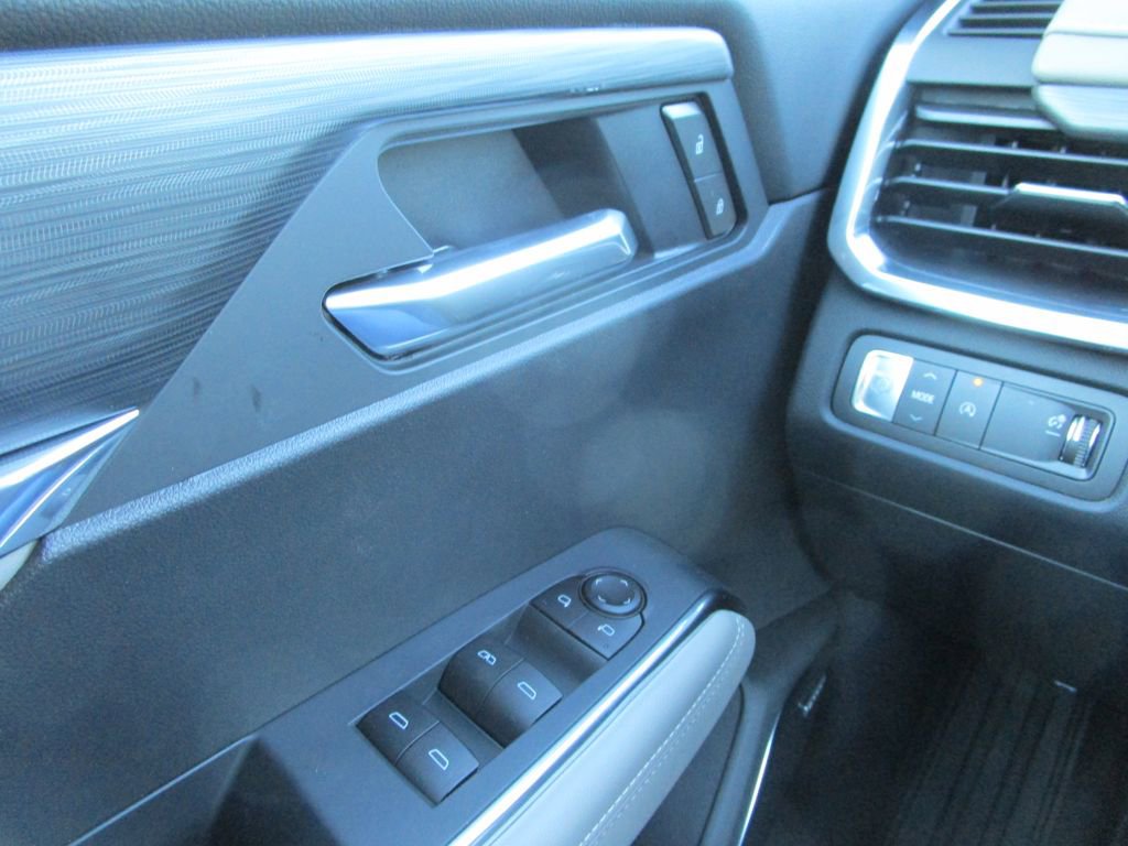 New 2026 GMC Acadia Elevation w/ Black Edition image 32