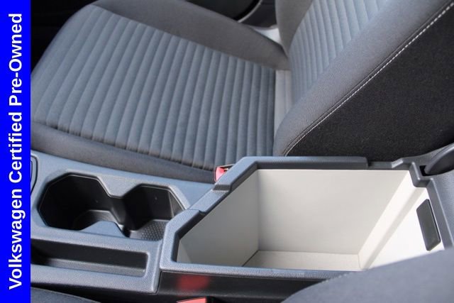 Used 2024 Volkswagen Jetta S image 36