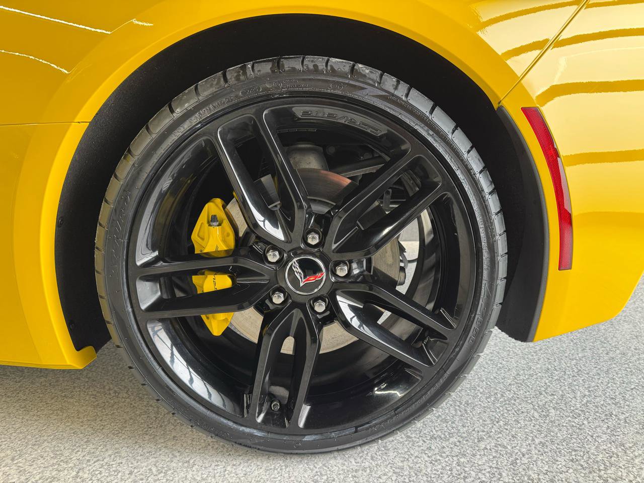 Used 2015 Chevrolet Corvette Stingray Coupe w/ 2LT Preferred Equipment Group image 29