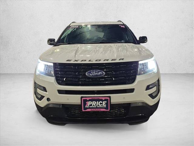 Used 2016 Ford Explorer Sport w/ Equipment Group 401A AWD/4WD image 2