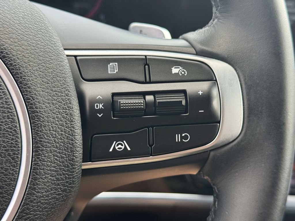 Used 2025 Kia Sportage EX AWD/4WD image 20