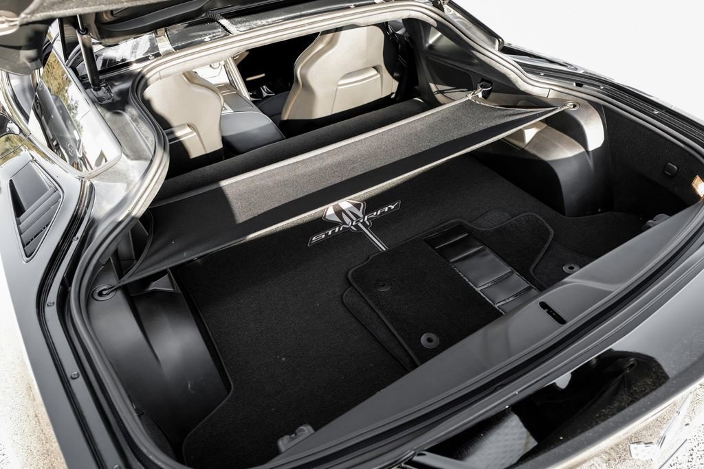 Used 2016 Chevrolet Corvette Stingray Coupe w/ 3LT Preferred Equipment Group image 40