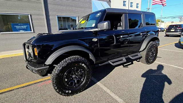 Certified 2023 Ford Bronco Wildtrak image 4