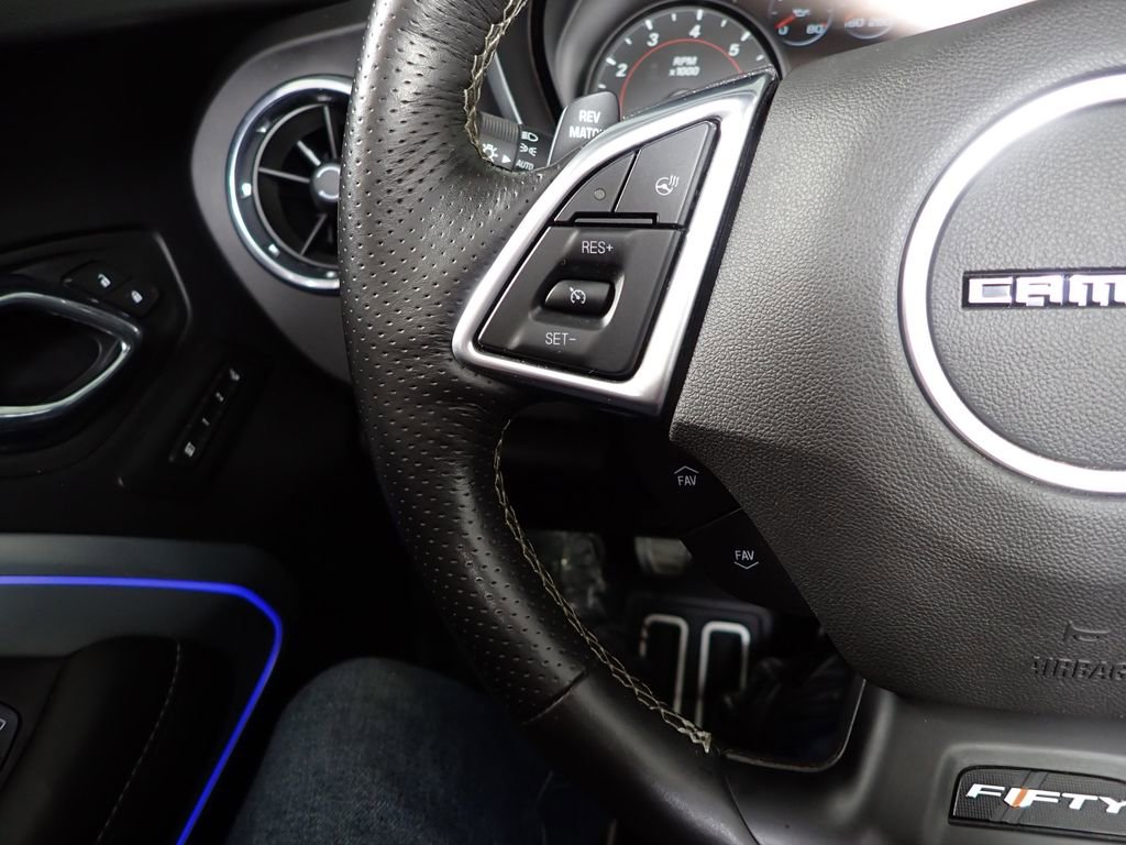 Used 2017 Chevrolet Camaro SS image 31