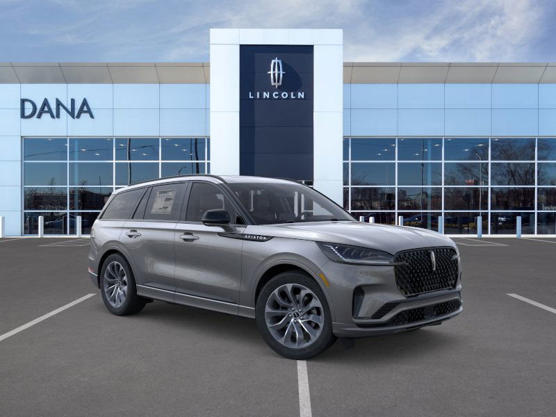 New 2025 Lincoln Aviator AWD w/ Jet Appearance Package image 7