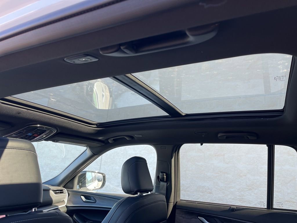 New 2025 Jeep Grand Cherokee Limited 4xe image 28