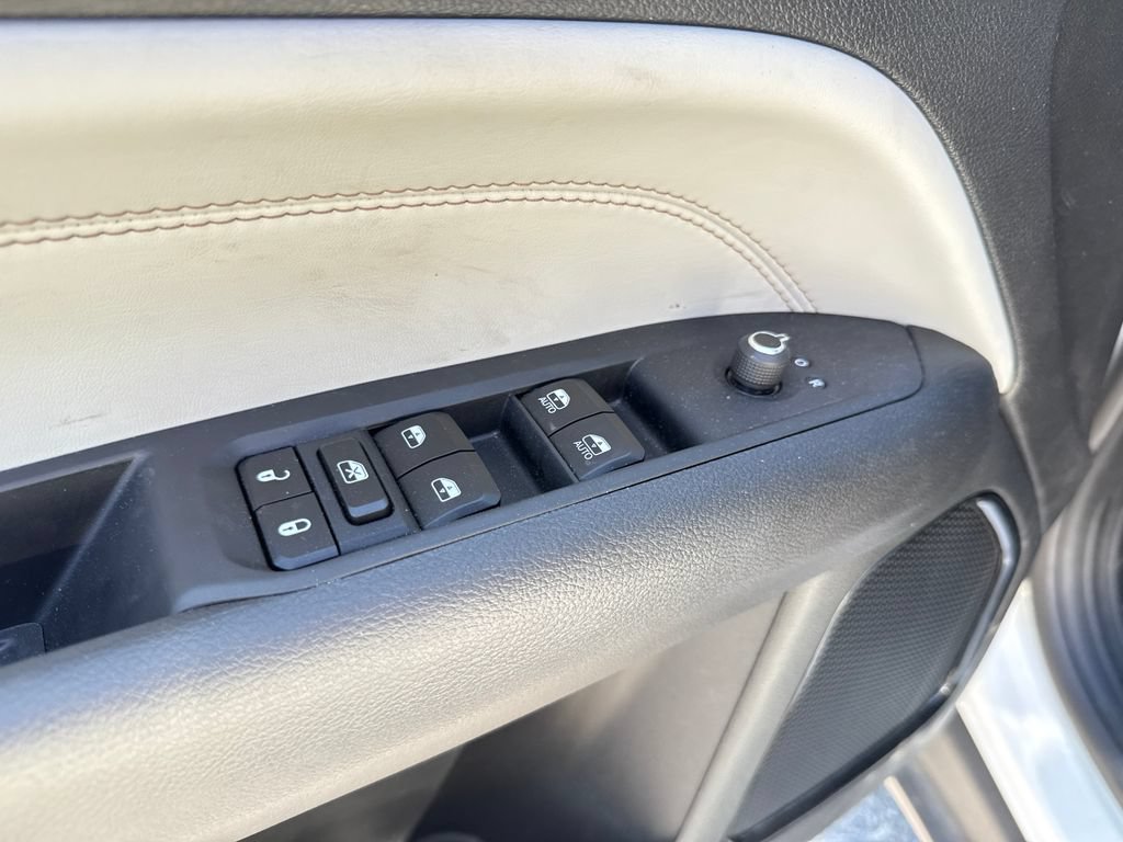 Used 2026 Jeep Compass Limited AWD/4WD image 9