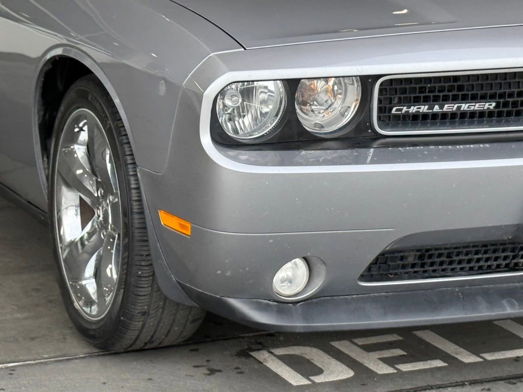 Used 2014 Dodge Challenger SXT Plus image 8