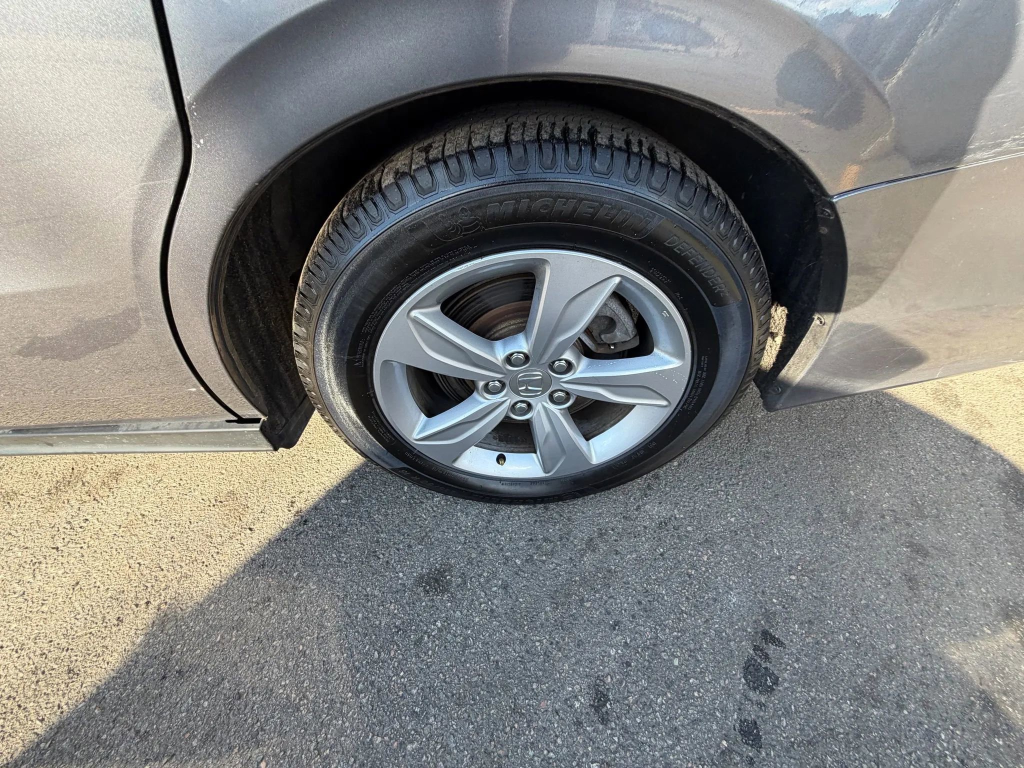 Used 2019 Honda Odyssey EX image 9