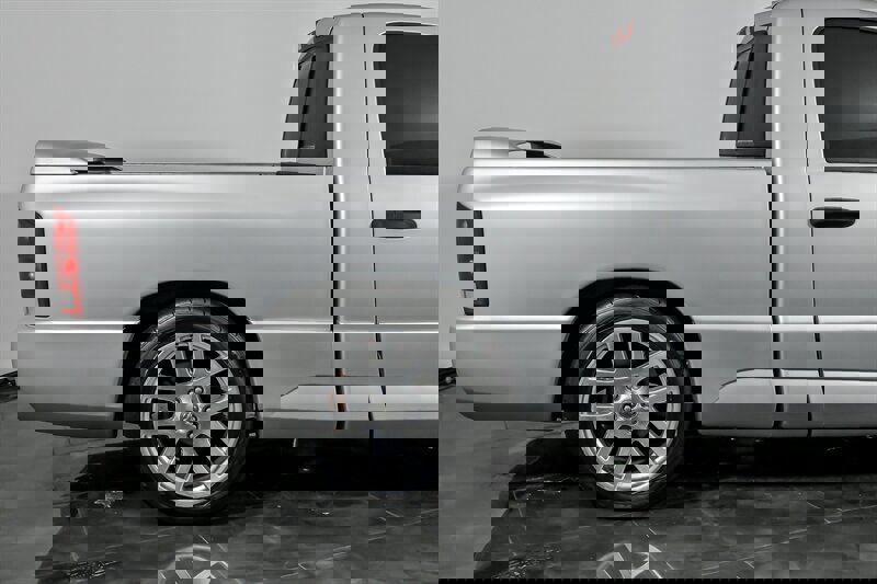 Used 2004 Dodge Ram 1500 Truck 2WD Regular Cab image 12