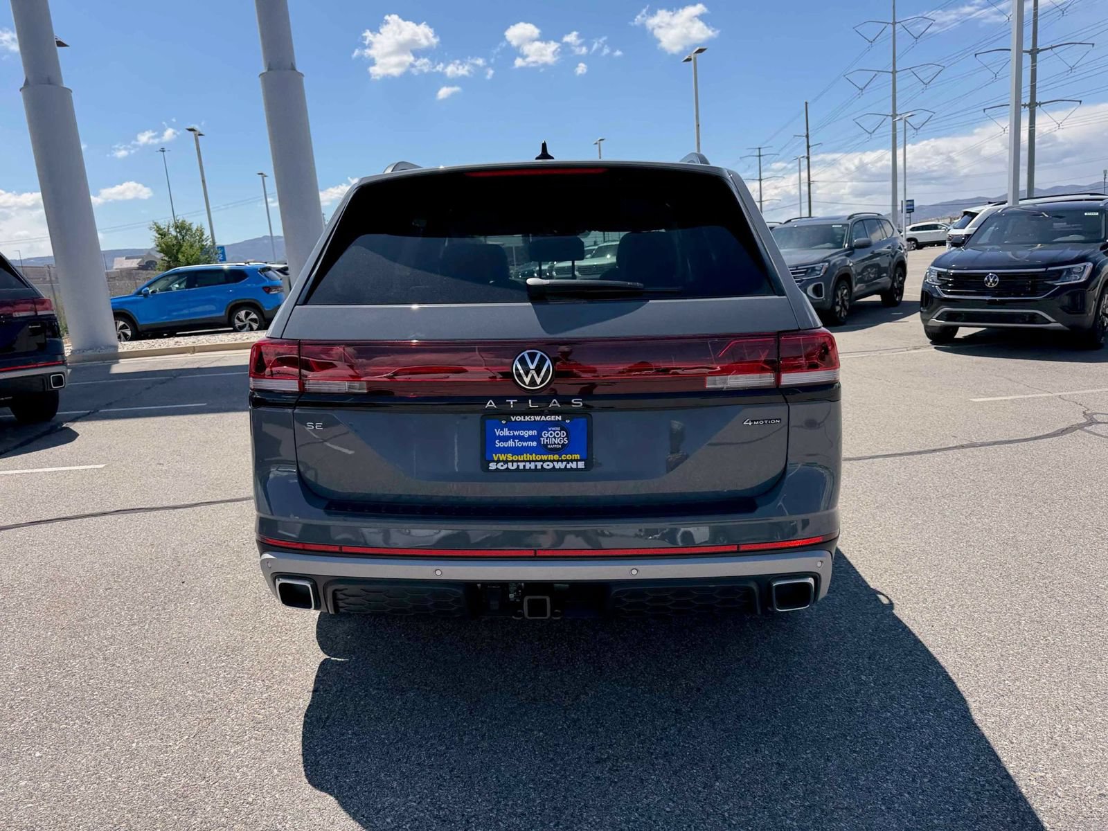 New 2026 Volkswagen Atlas Peak Edition AWD/4WD image 6