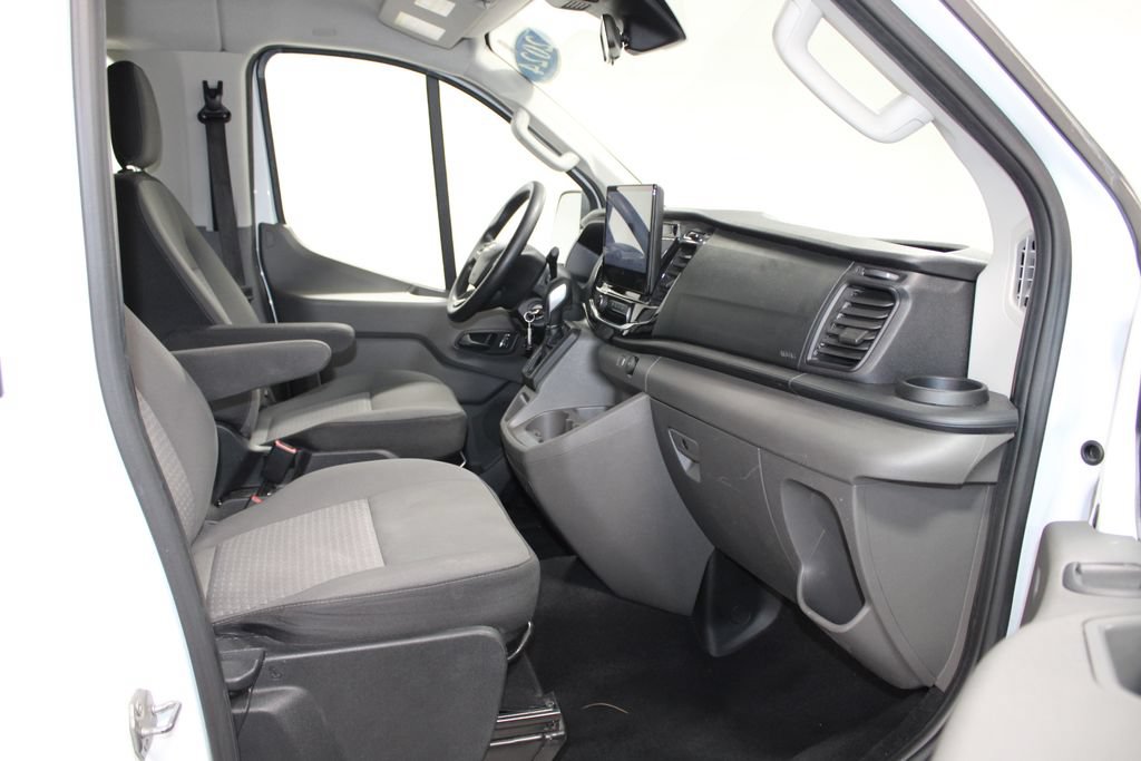 Used 2024 Ford Transit 350 XLT RWD image 23