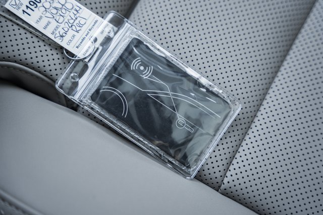 New 2025 Volvo EX90 Ultra w/ Protection Package Premier image 39