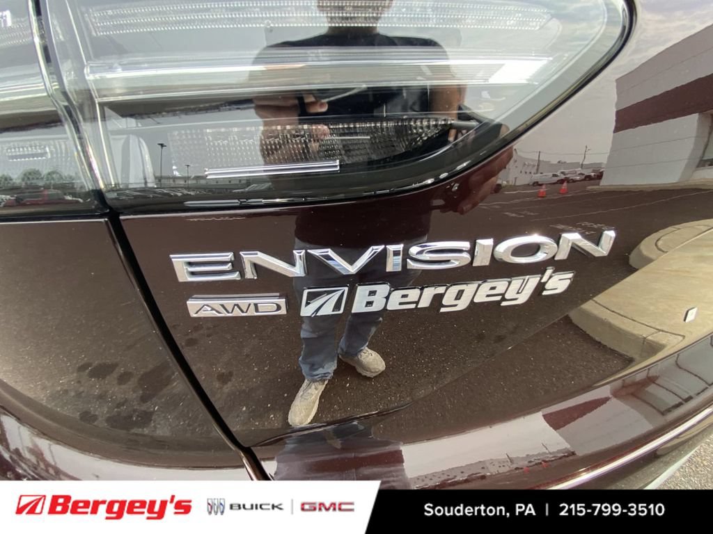 Certified 2021 Buick Envision Avenir w/ Technology Package II AWD/4WD image 36