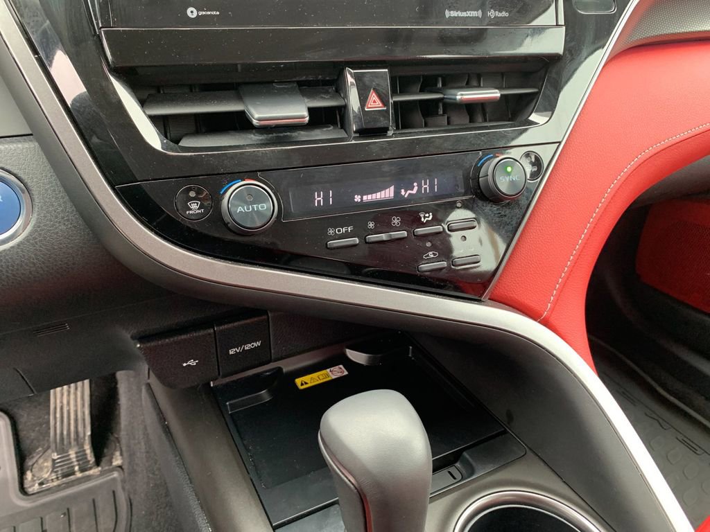 Used 2024 Toyota Camry XSE image 25