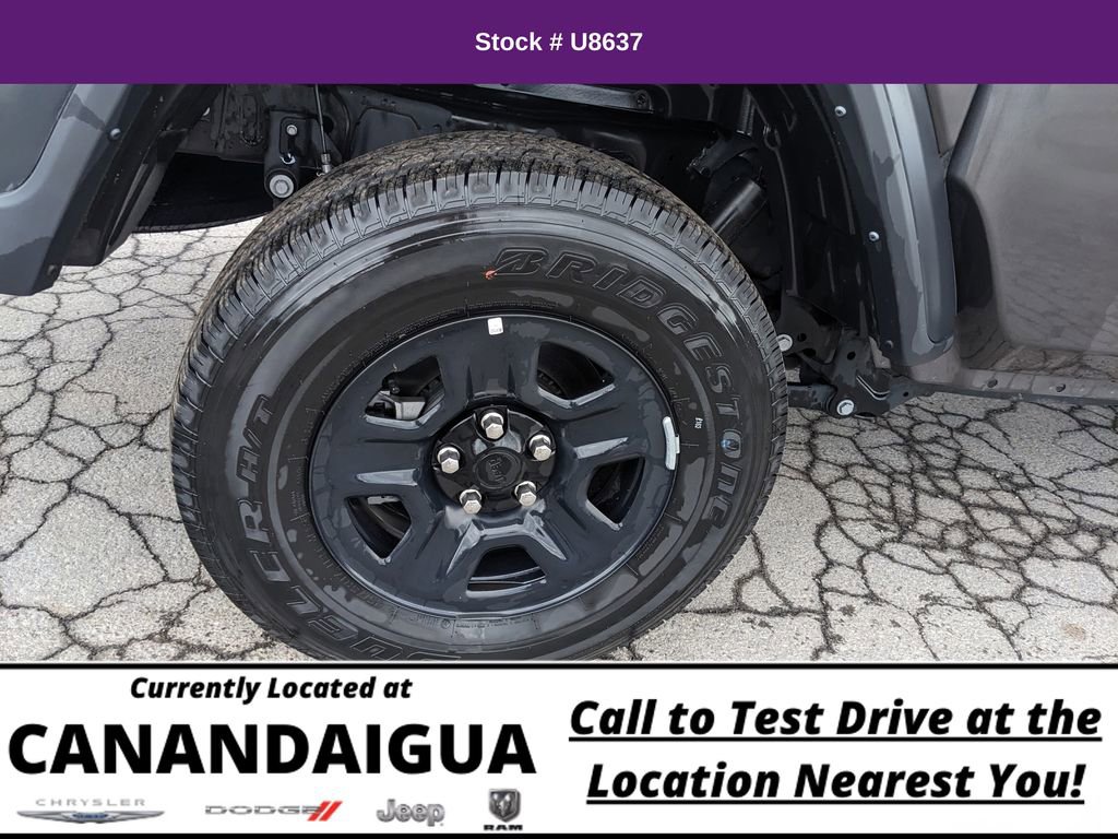 Used 2023 Jeep Gladiator Sport image 30