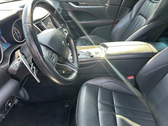 Used 2018 Maserati Levante GranSport AWD/4WD image 12