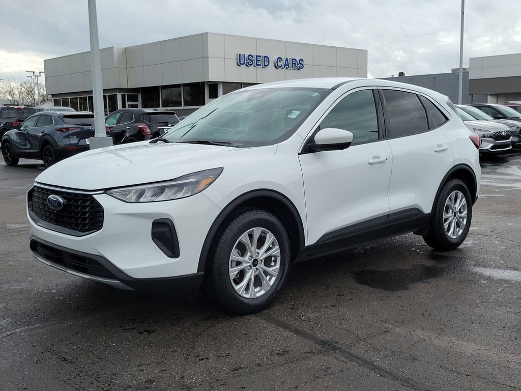 Certified 2023 Ford Escape Active w/ Tech Pack #2 AWD/4WD image 8