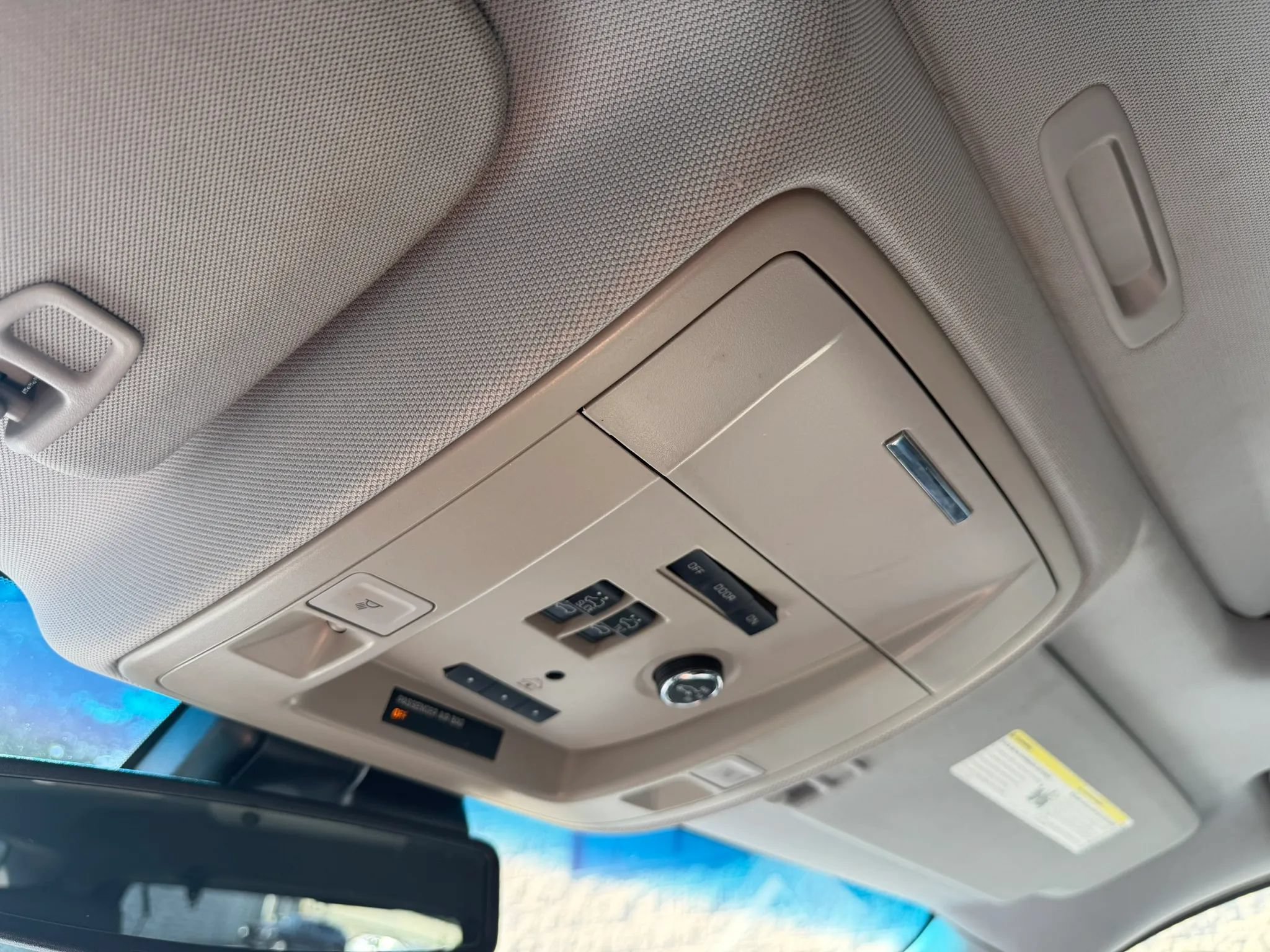 Used 2015 Chevrolet Tahoe LT RWD image 40