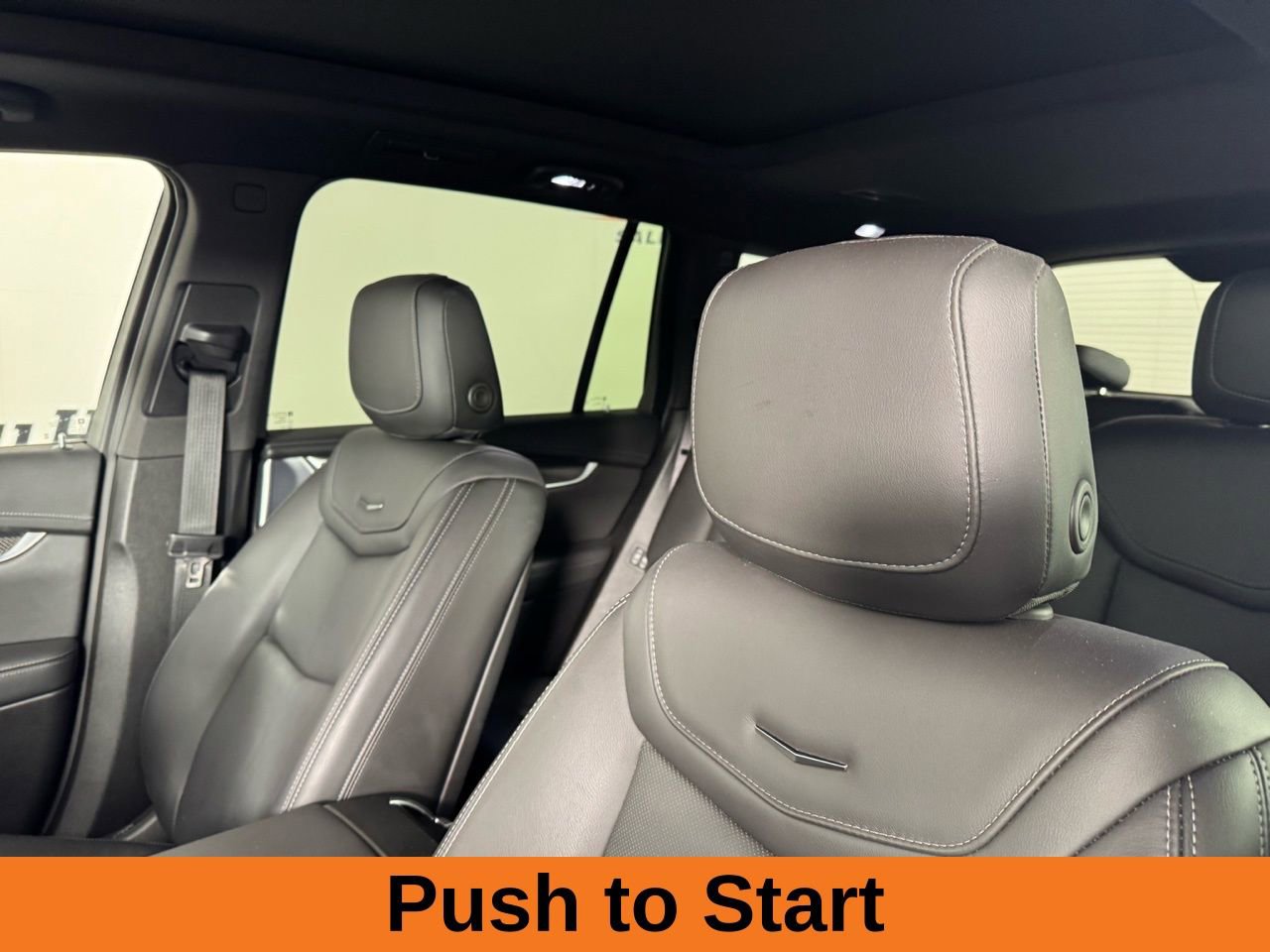 Used 2024 Cadillac XT6 Sport w/ Technology Package image 12