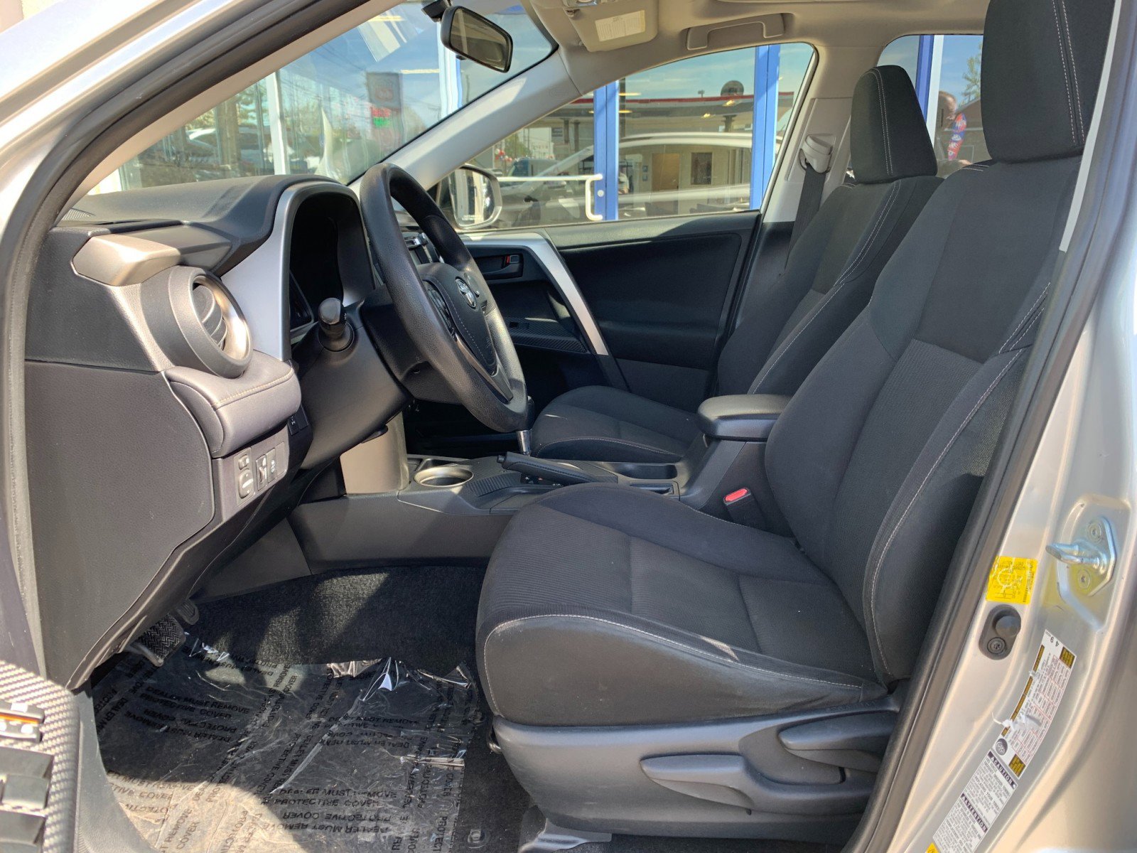 Used 2013 Toyota RAV4 XLE AWD/4WD image 11