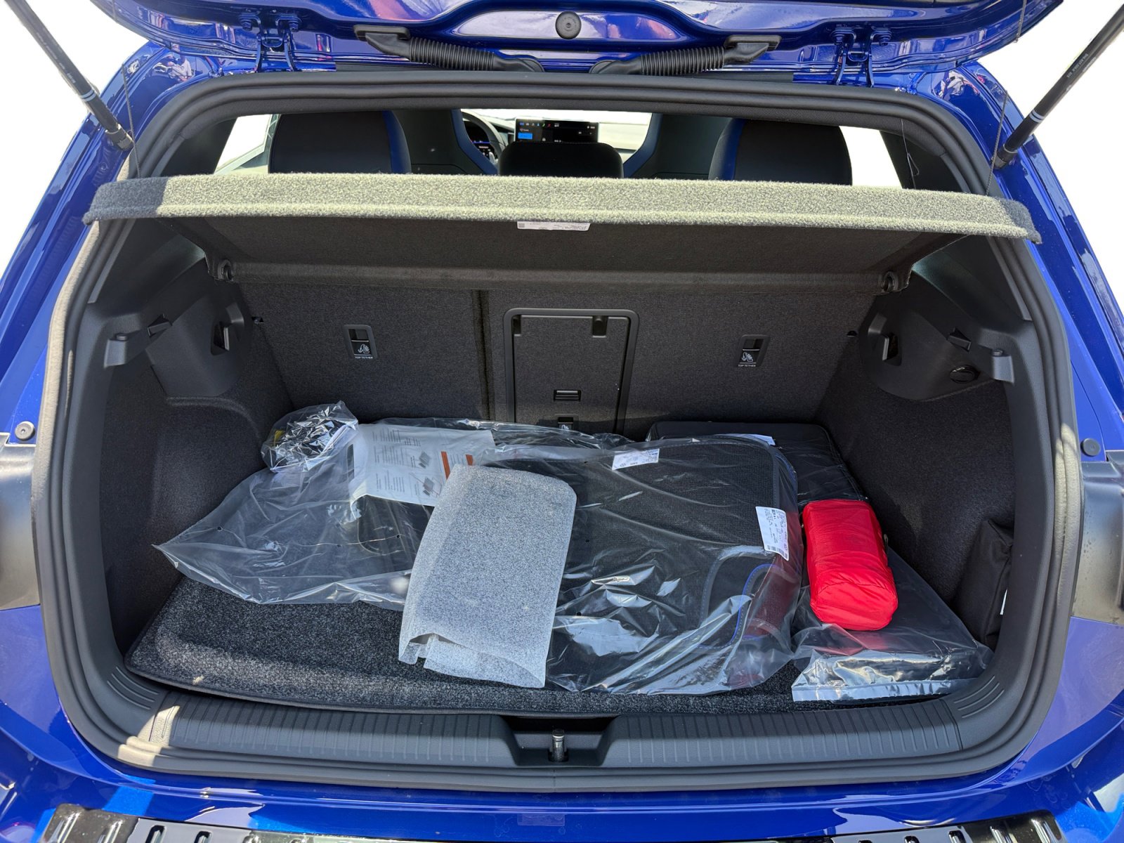 New 2026 Volkswagen Golf w/ Euro Style Package AWD/4WD image 17