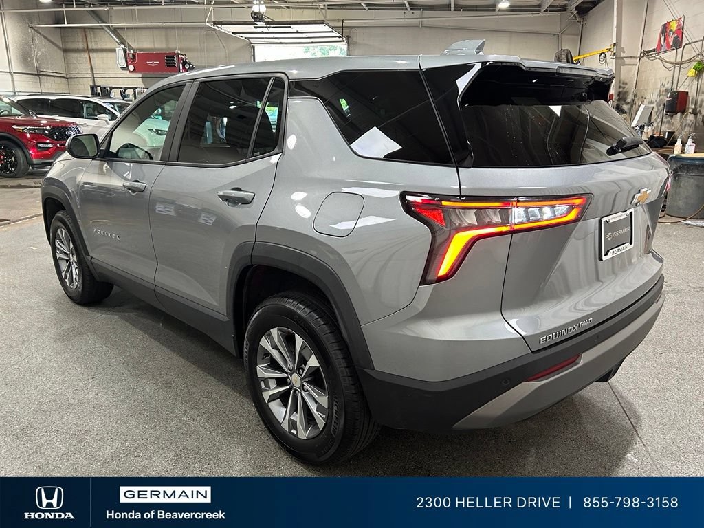 Used 2025 Chevrolet Equinox LT AWD/4WD image 6