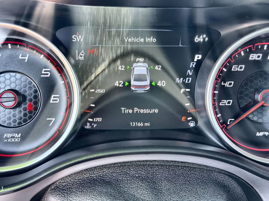 Used 2022 Dodge Charger Scat Pack w/ Dynamics Package image 10