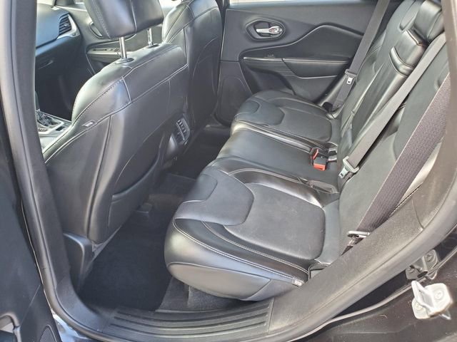 Used 2015 Jeep Cherokee Limited w/ Luxury Group image 11