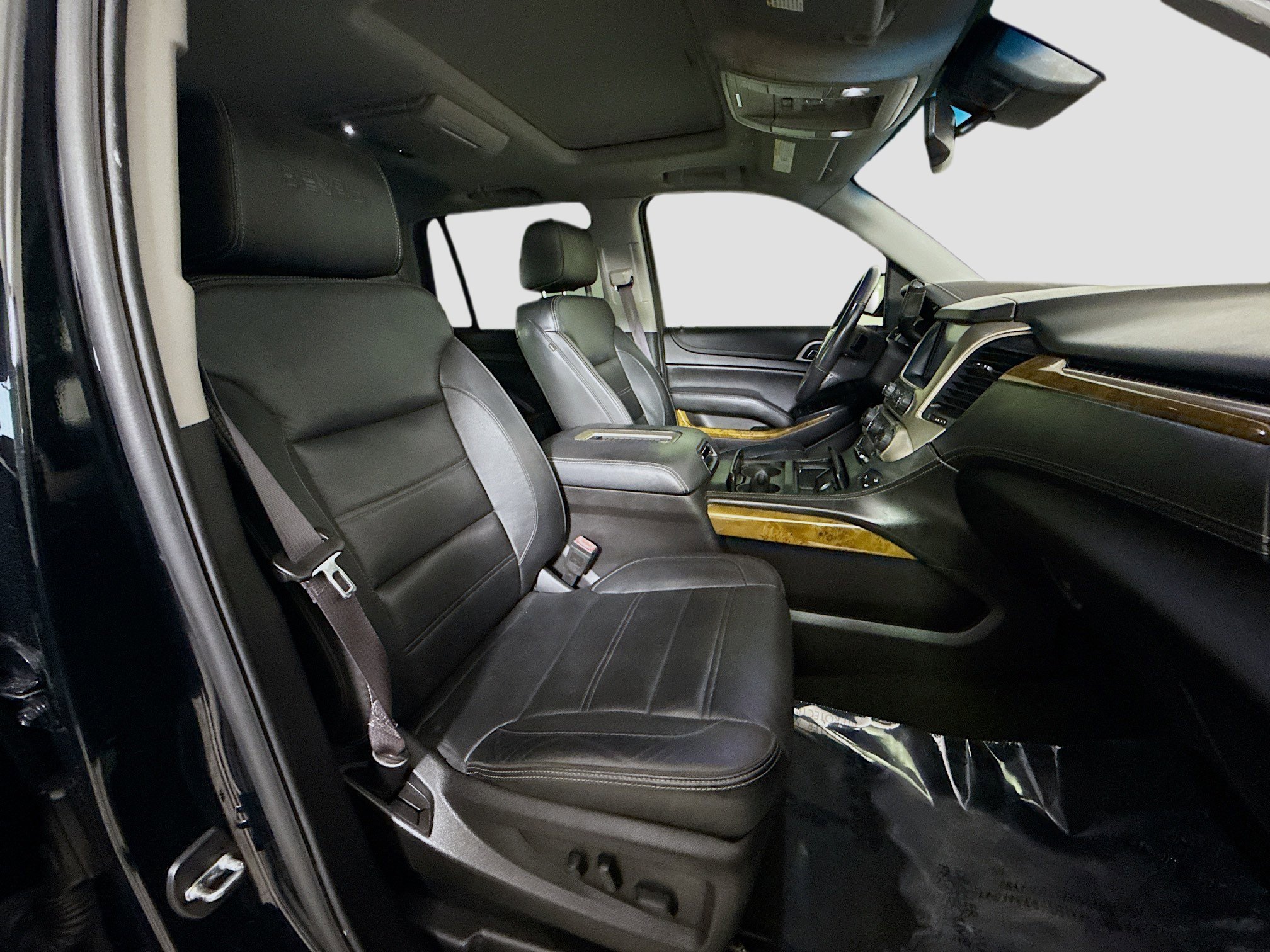 Used 2017 GMC Yukon Denali w/ Open Road Package image 29